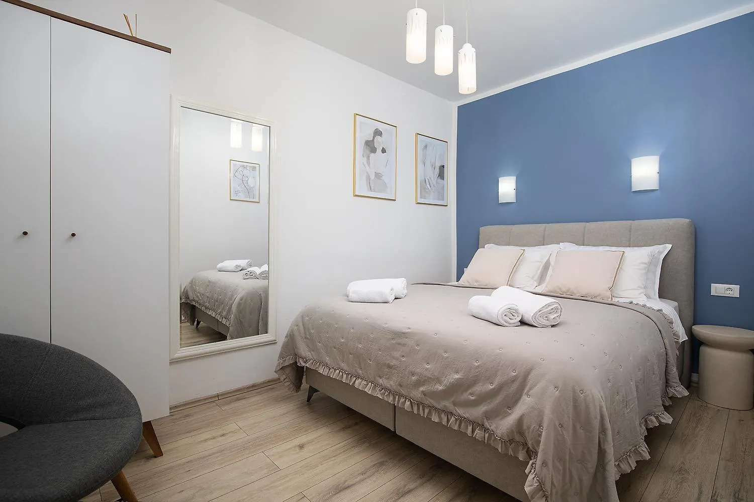 Elegant Apartment Next To Arena بولا
